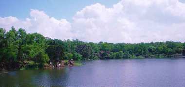 hudco-lake