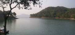 maithan-lake