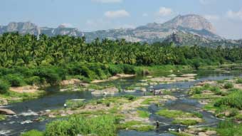 Guduvaiyar River