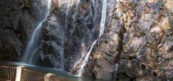 pradhanpat-waterfall